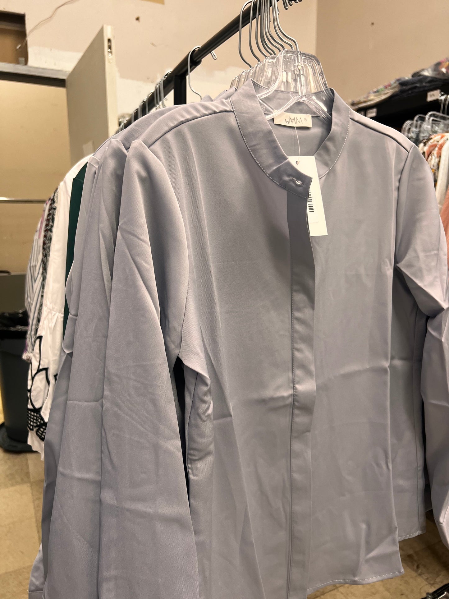 BUTTON UP BLOUSE