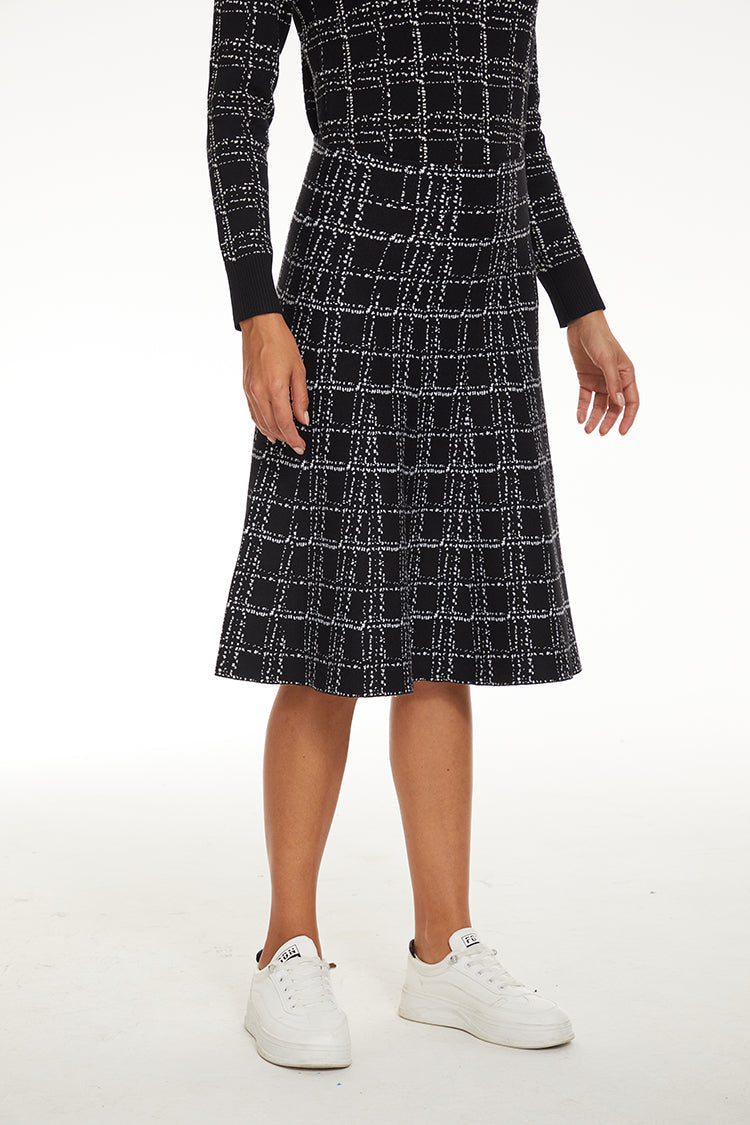 MM BLACK TWEED PRINT SWEATER