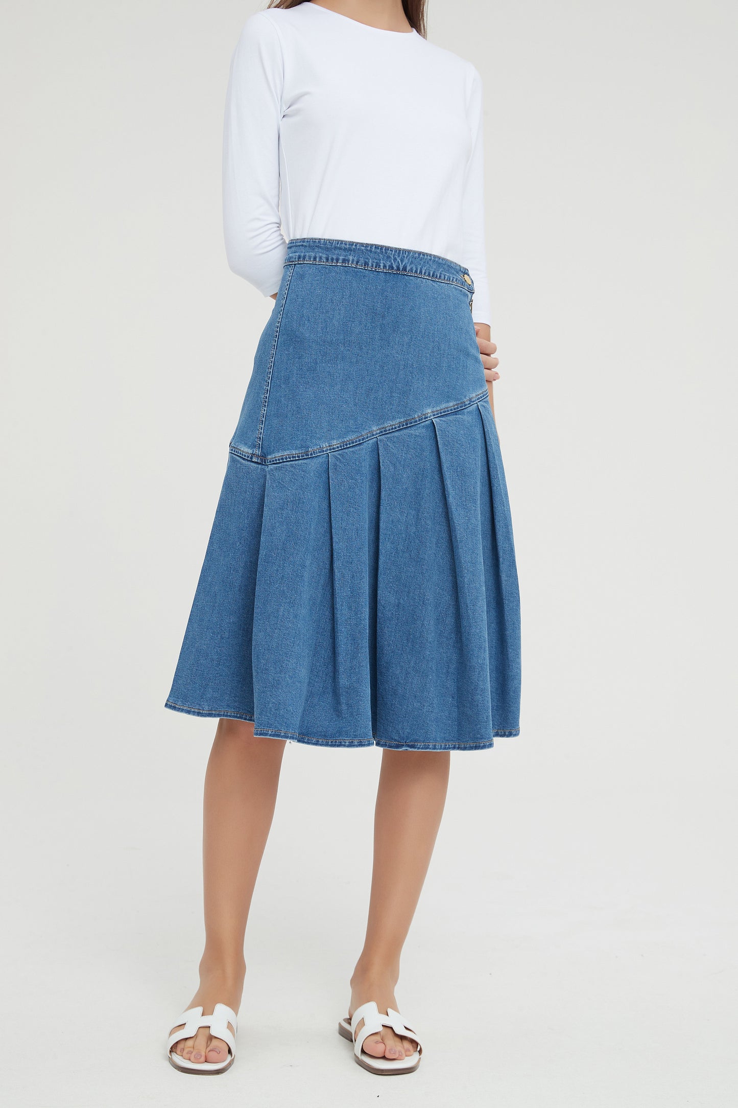 HALF PLEAT JEAN SKIRT byMM - BLUE DENIM