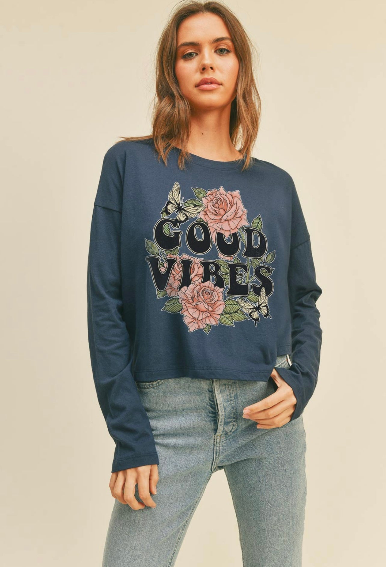 GOOD VIBES ROSE & BUTTERFLY GRAPHIC TEE