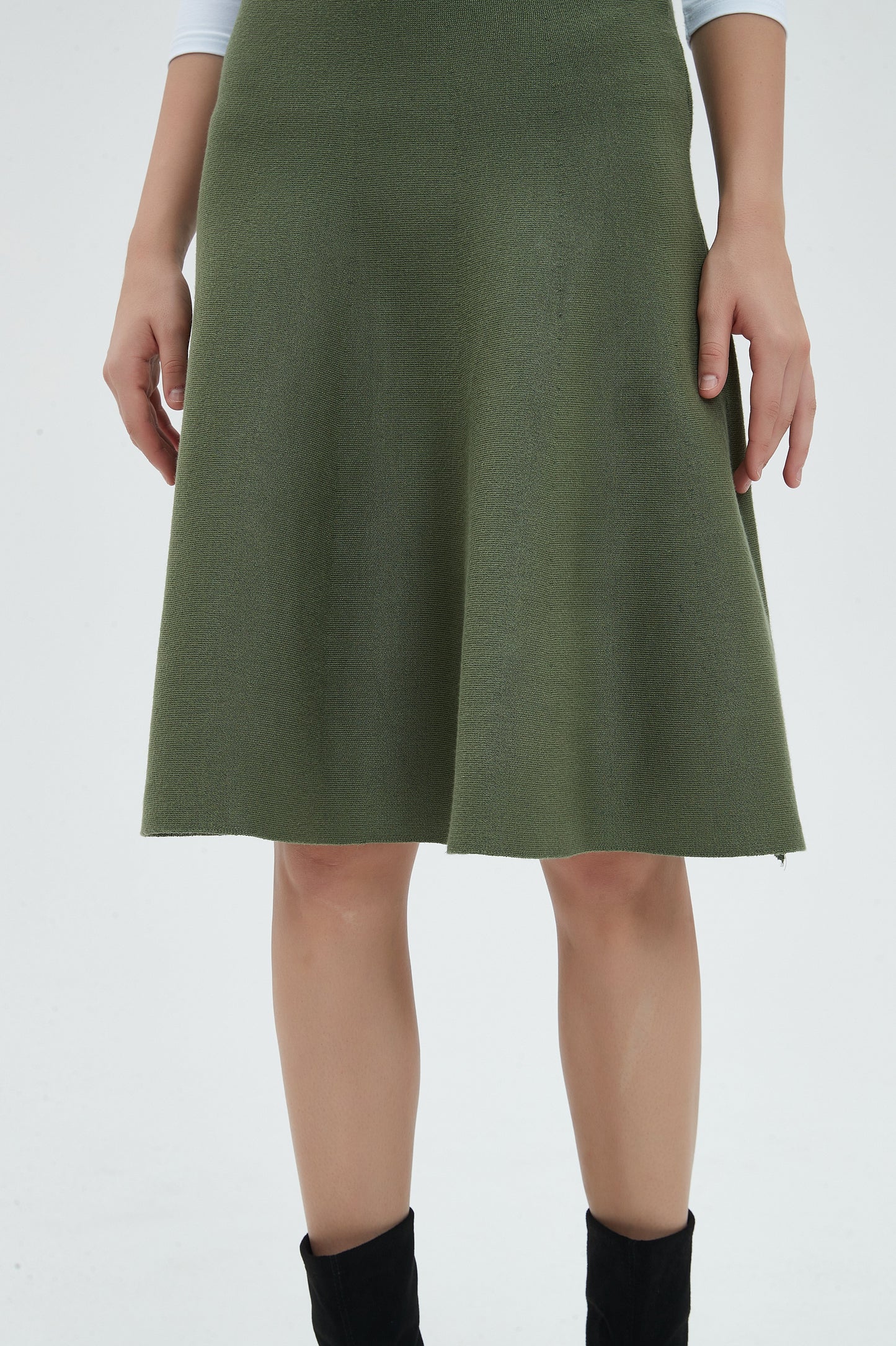 AMAZING MM SKIRT - OLIVE GREEN
