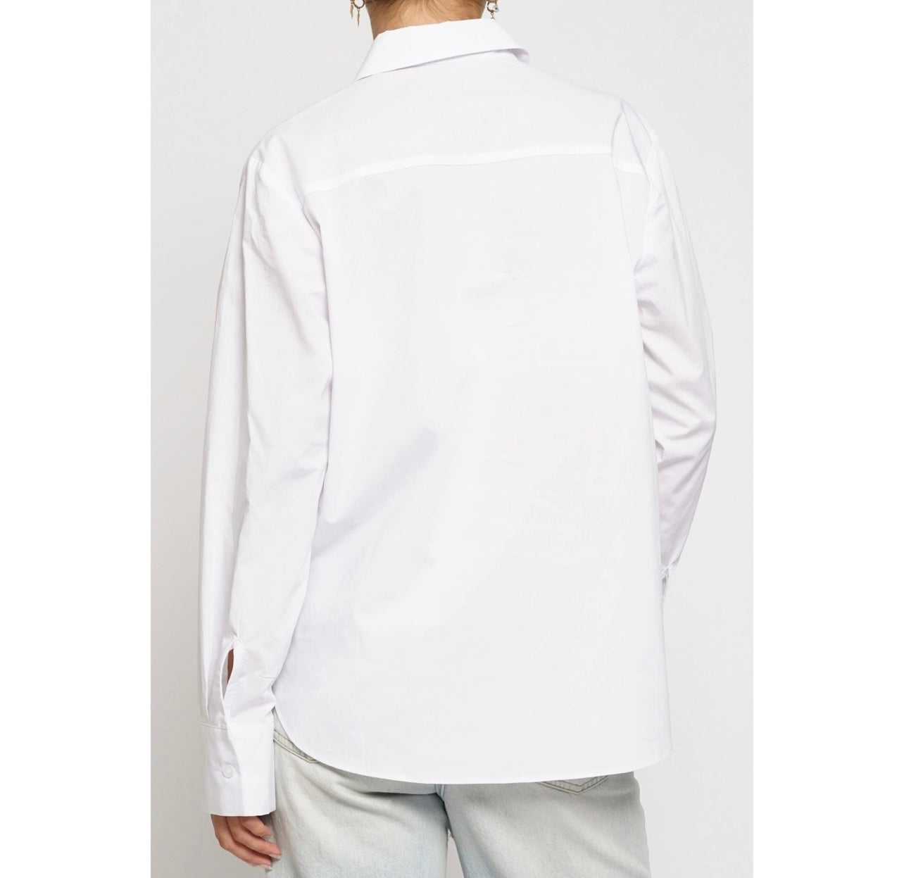 CLASSIC BUTTON DOWN SHIRT- WHITE