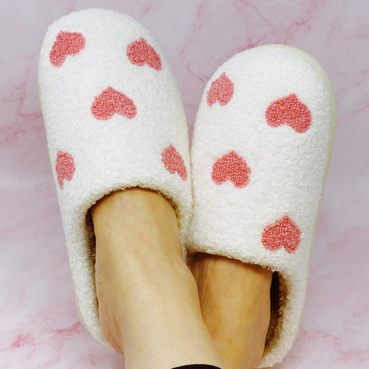 Heart Full Cozy Lounge Slippers: M/L / Precious Pink