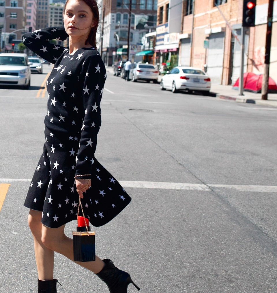 AMAZING MM SKIRT - YEAR ROUND BLACK & WHITE STARS