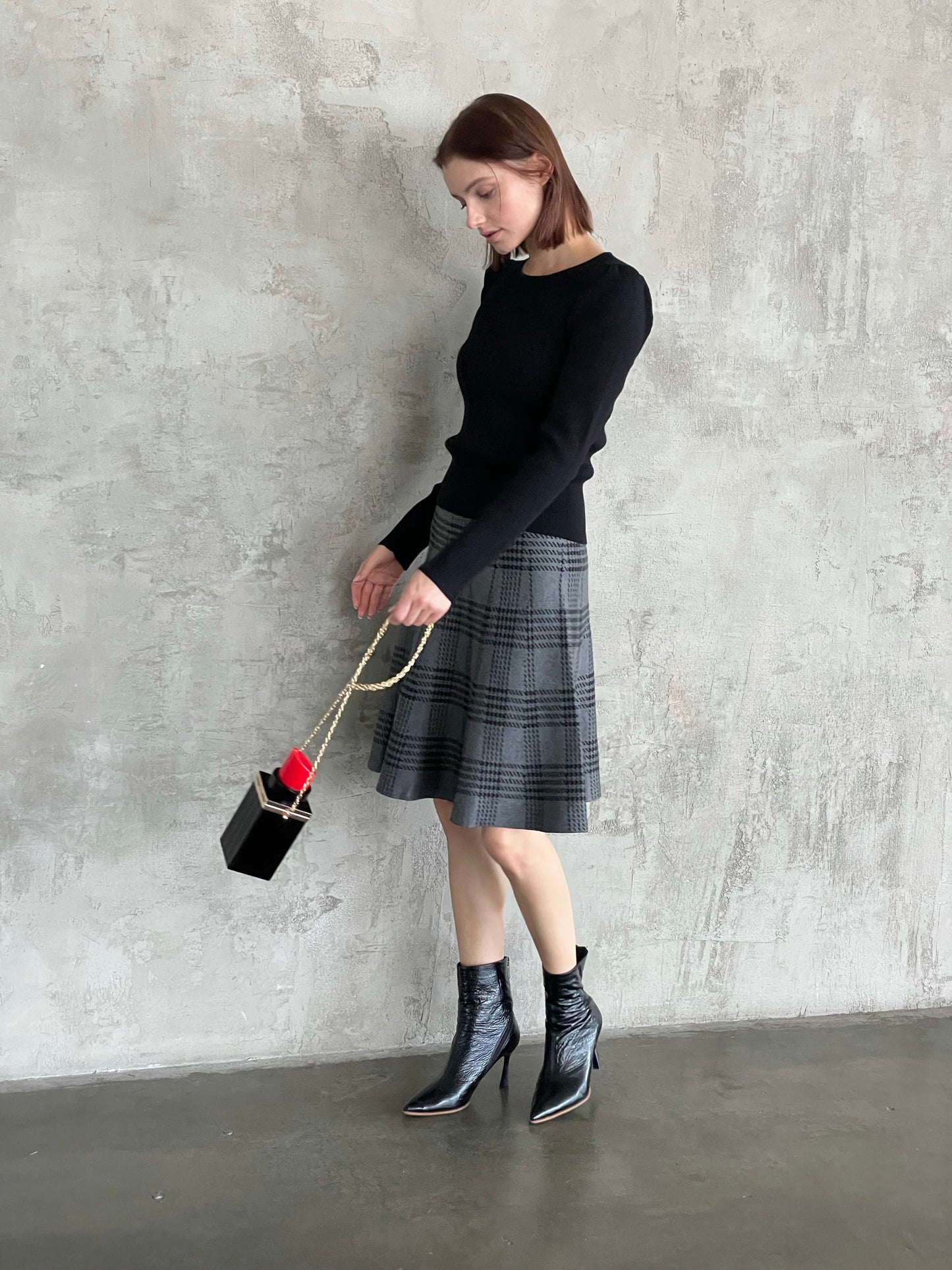 AMAZING MM SKIRT - YEAR ROUND CHARCOAL PLAID