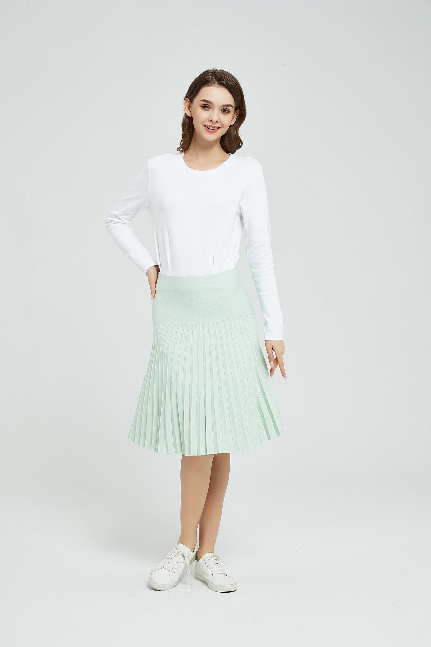 MM YEAR ROUND PLEATED -  LIGHT MINT