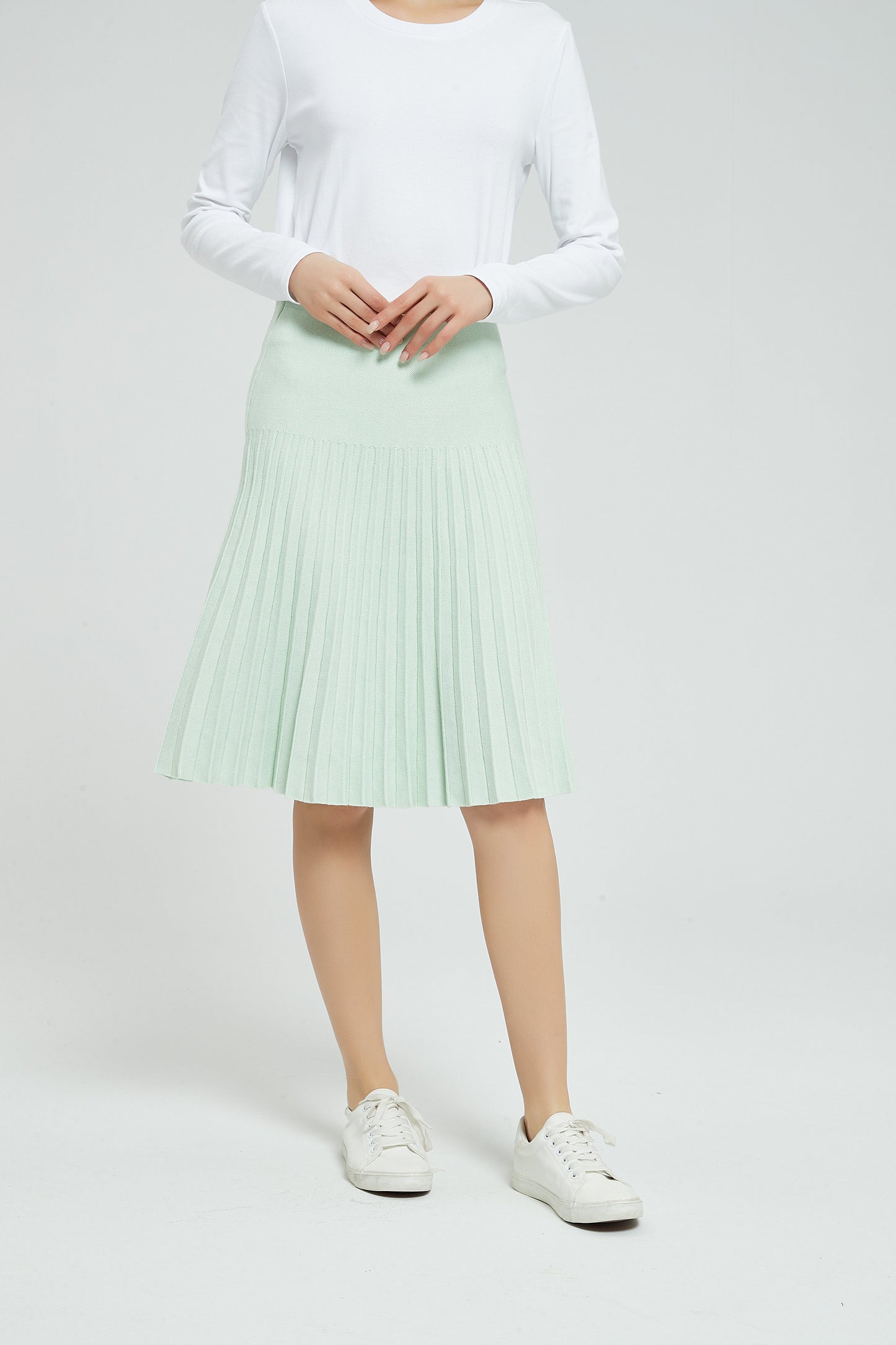MM YEAR ROUND PLEATED -  LIGHT MINT