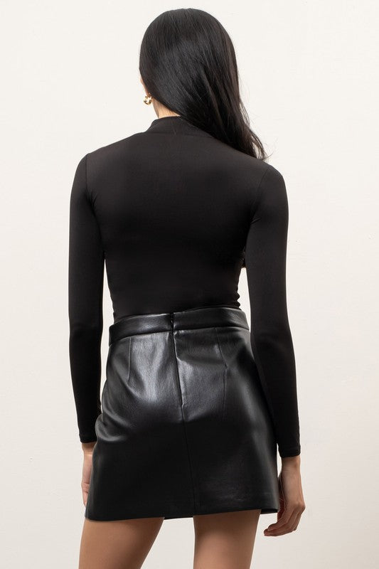 SOLID MOCK NECK LONG SLEEVE TOP