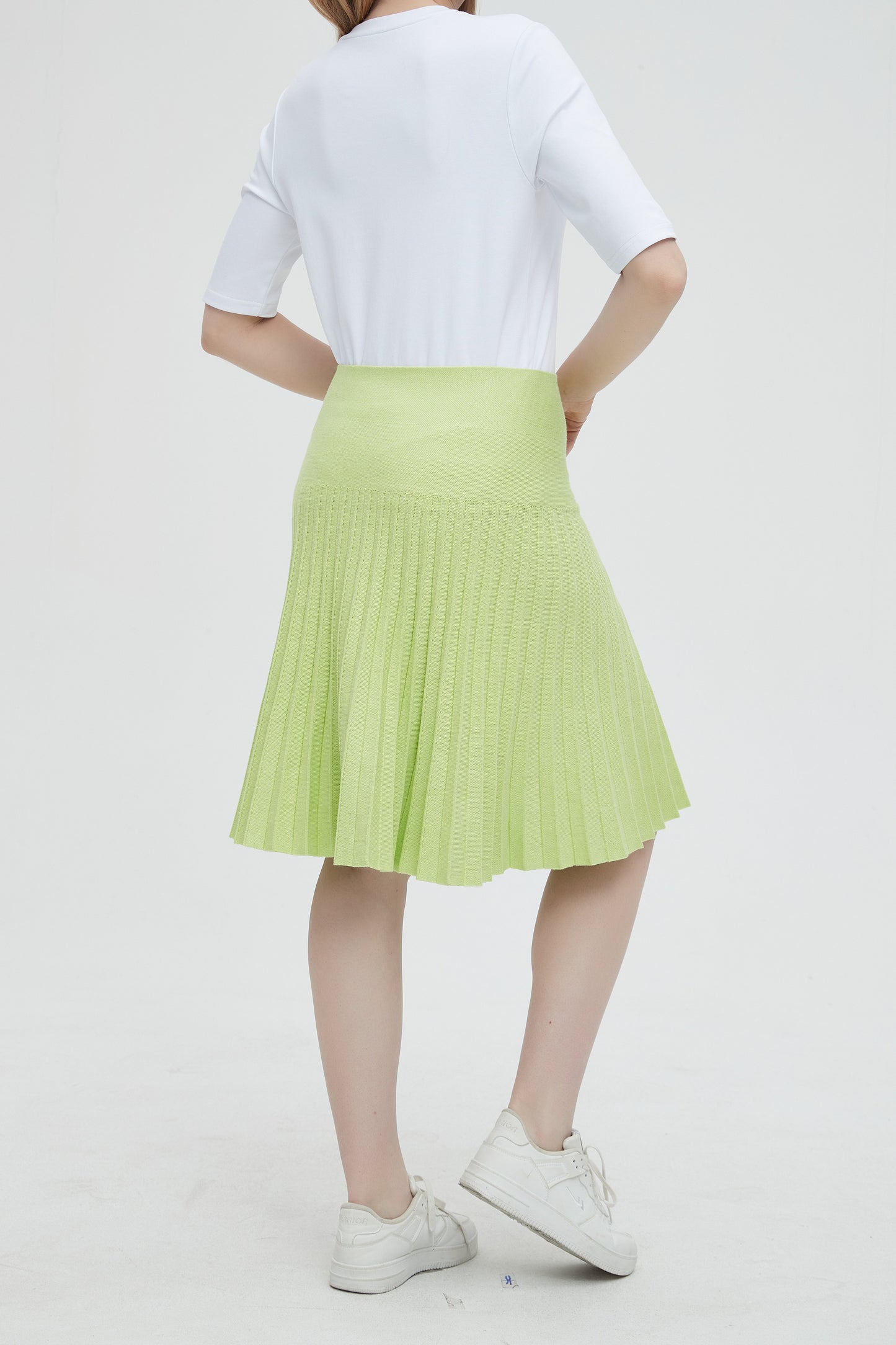 MM YEAR ROUND PLEATED -  NEON GREEN