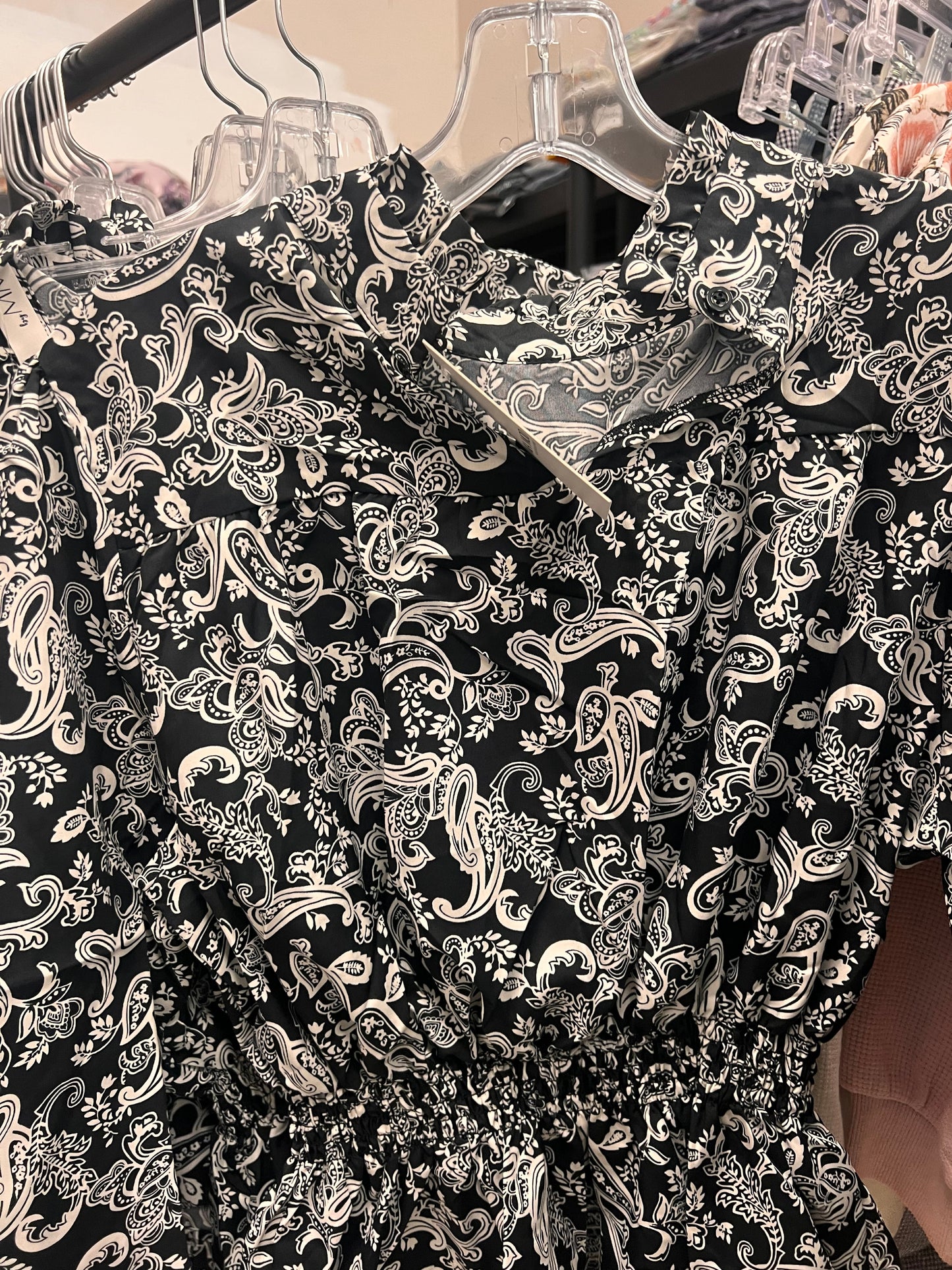 FLORAL CINCHED BLOUSE