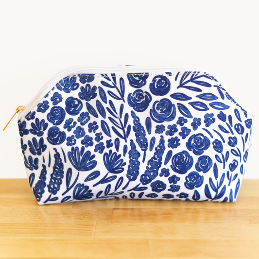 Porcelain Floral Zipper Pouch