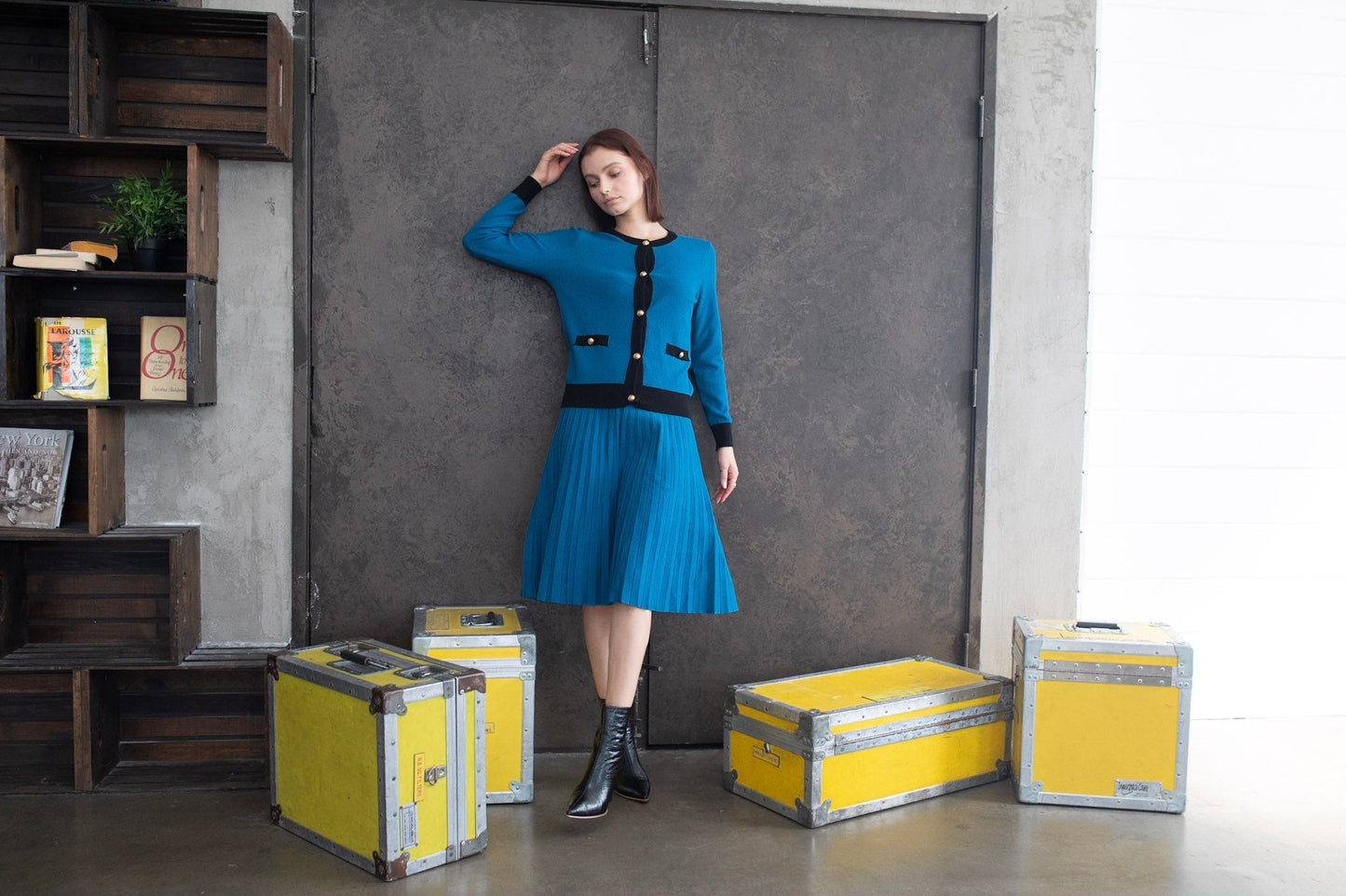 MM PURPLE LABEL - YEAR ROUND PLEATED ROYAL BLUE (PLUS SIZE)