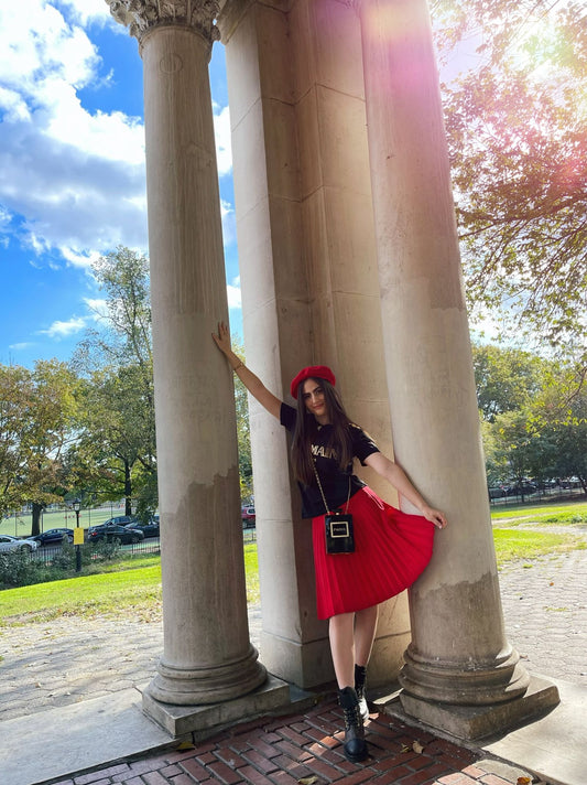 MM YEAR ROUND PLEATED - RED