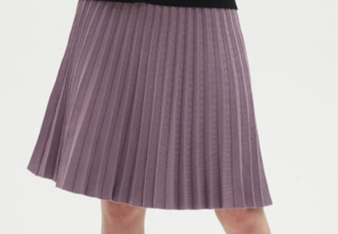 MM YEAR ROUND PLEATED - DUSTY LAVENDER