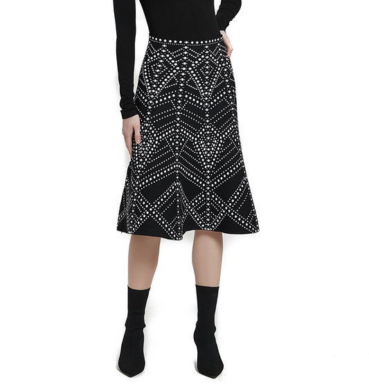 AMAZING MM SKIRT - YEAR ROUND BROCADE DESIGN