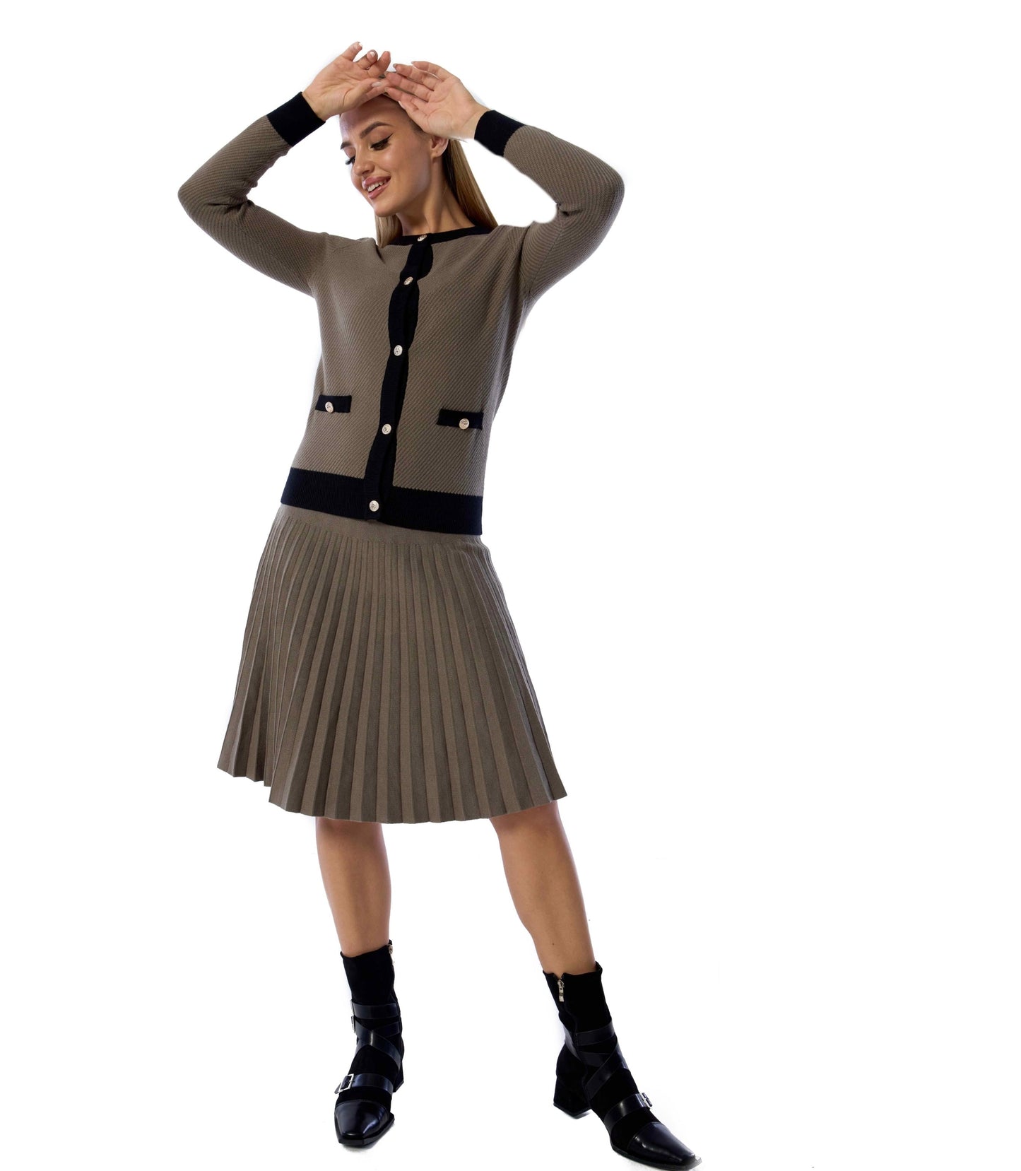 MM YEAR ROUND PLEATED - OLIVE GREEN